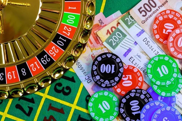 Live roulette table with multilingual dealer